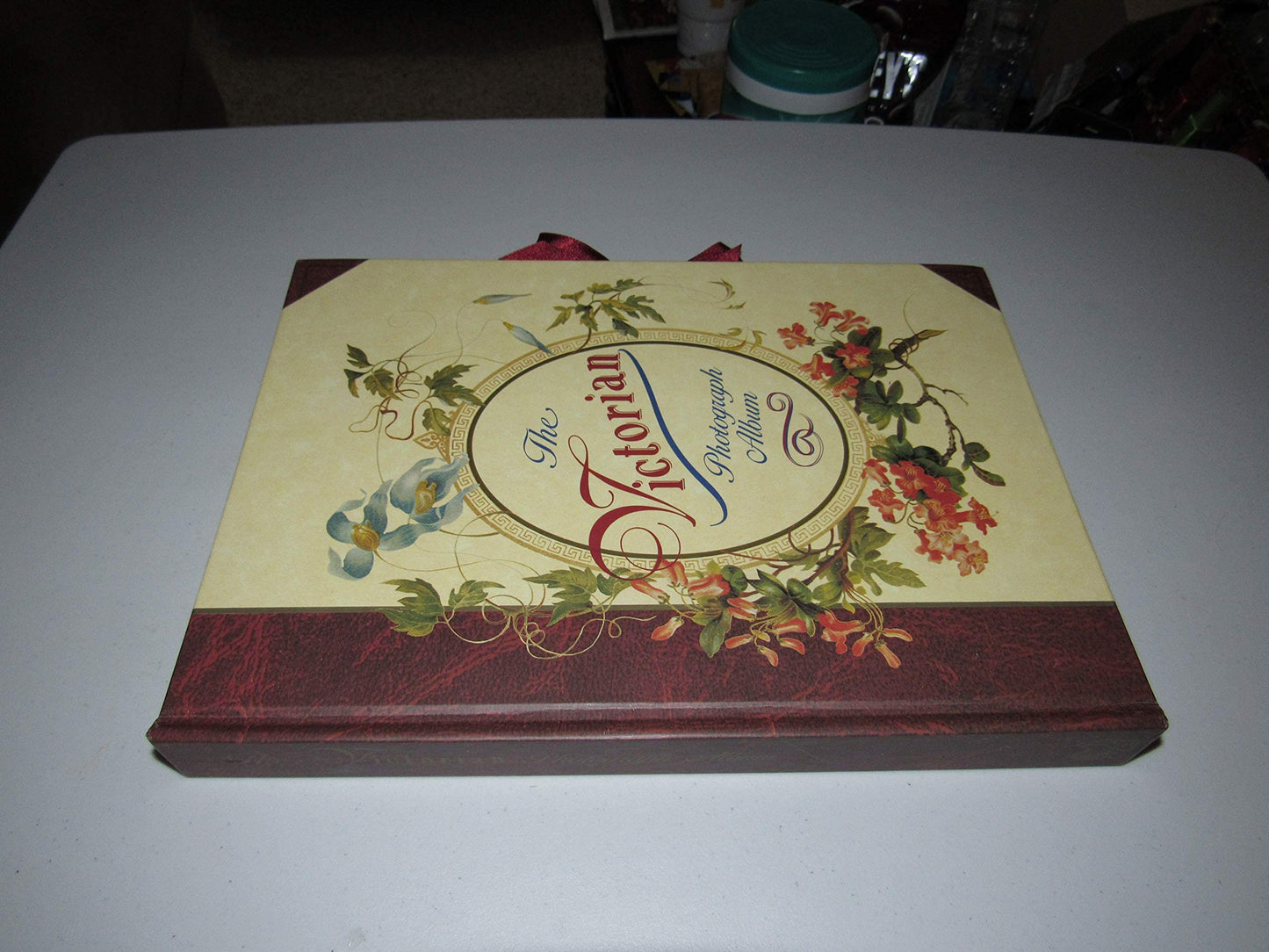 The Victorian Photograph Album: Large V G Jetten - Good