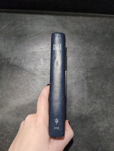 Holy Bible 1994 Snap Close Leather Bound Christian Religious Book