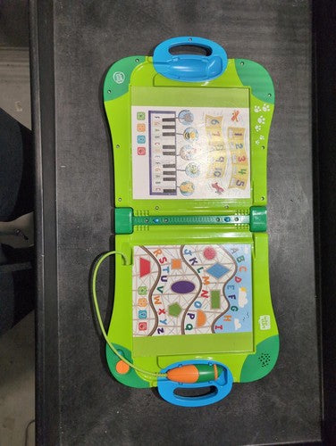LeapFrog LeapReader Electronic Reading System with 8 Books Learning Set