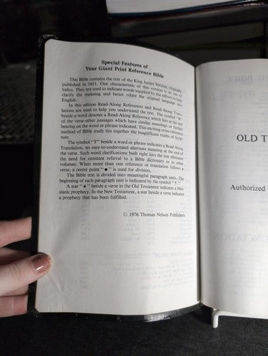 Holy Bible KJV King James Version Giant Print Reference Concordance Large Text