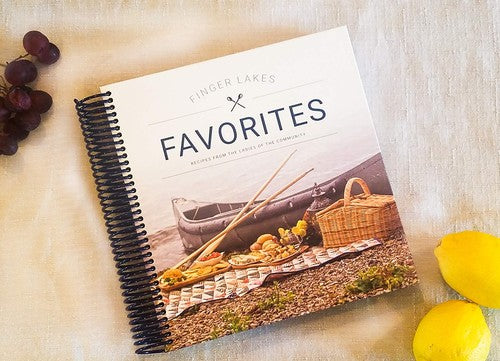 Finger Lakes Favorites Cookbook [Spiral-bound] Janelle Weaver