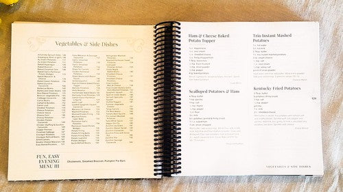 Finger Lakes Favorites Cookbook [Spiral-bound] Janelle Weaver