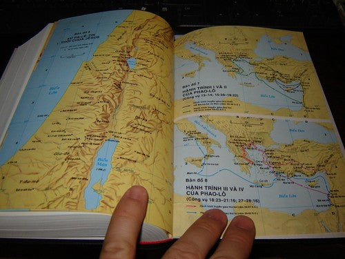 Vietnamese Bible FL Edition Paperback - Vietnamese Language Holy Scripture