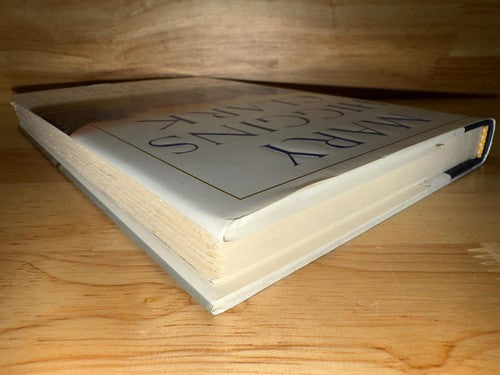 SIGNED Mount Vernon Love Story Mary Higgins Clark  250th Anniversary