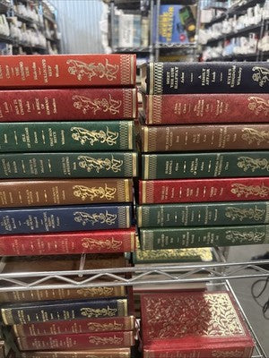 Lot of 150 The Romance Treasury Association Hardback Novels Harlequin Set Decor