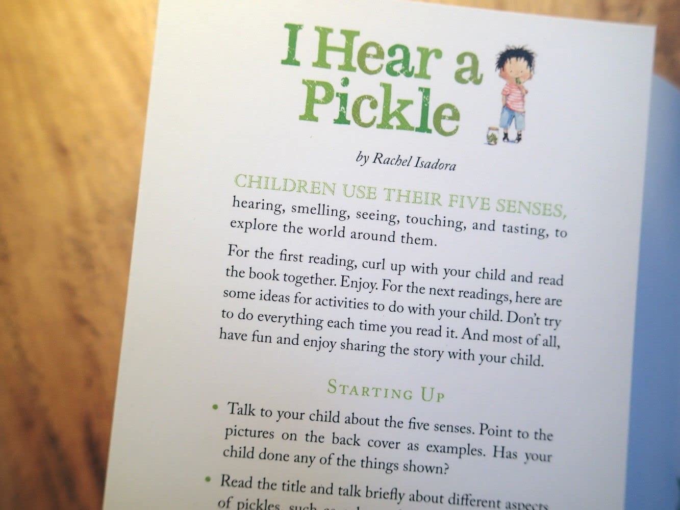 I Hear a Pickle (and Smell, See, Touch, and Taste It, Too!) [Paperback] Rachel