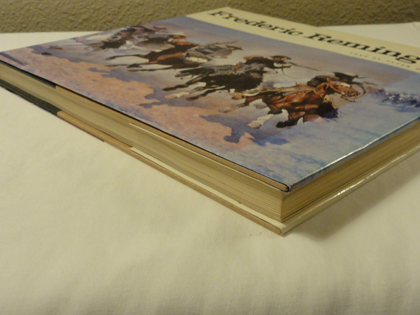 Frederic Remington [Hardcover] Hassrick, Peter H. and Color Illustrations - Good