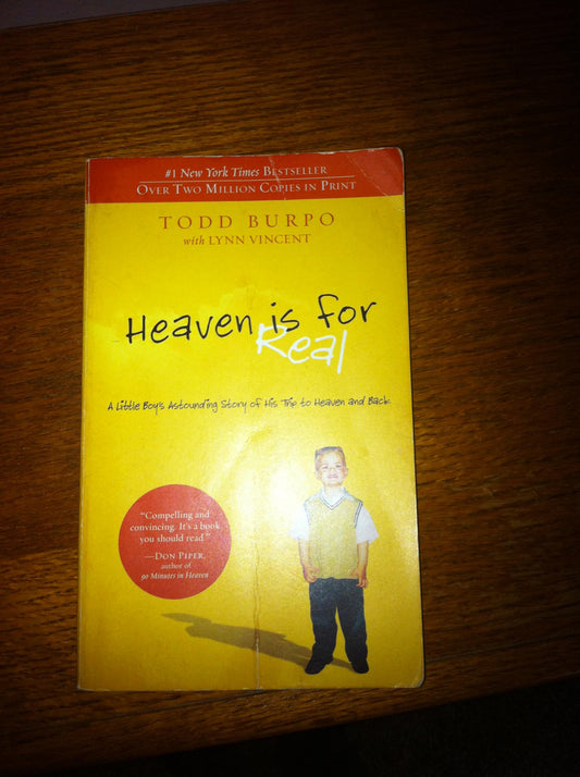 Heaven is For Real: A Little Boy's Astounding Story of His Trip to Heaven and Back (Christian Large Print Originals) [Paperback] Todd Burpo and Lynn Vincent