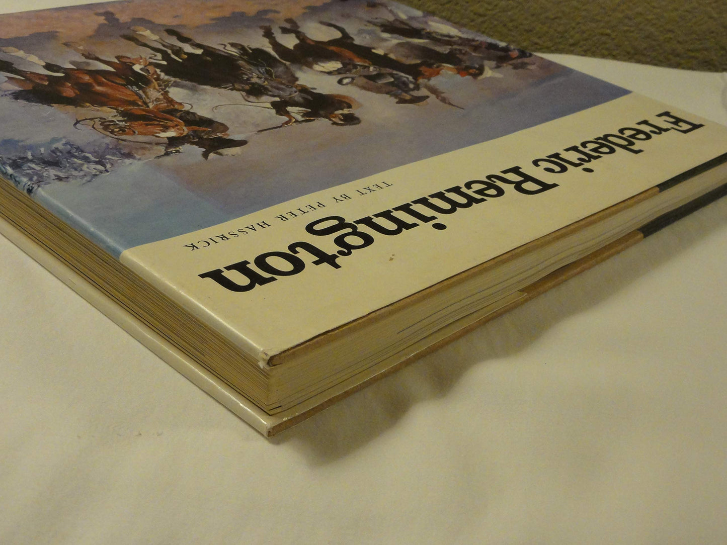 Frederic Remington [Hardcover] Hassrick, Peter H. and Color Illustrations - Good