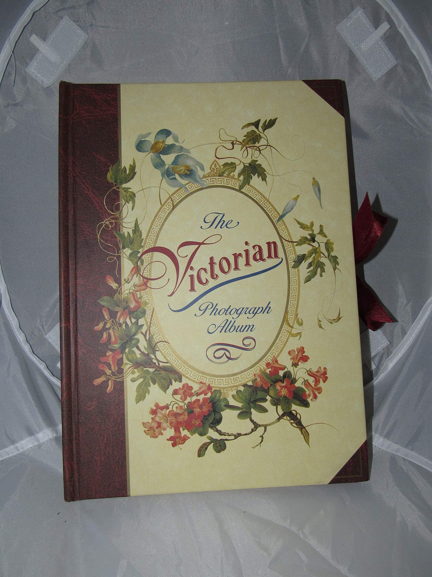 The Victorian Photograph Album: Large V G Jetten - Good