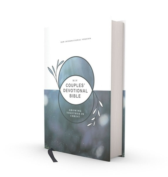Niv, Couples' Devotional Bible (Build a Biblical Foundation for Your Marriage), Hardcover, Comfort Print: Growing Togeth