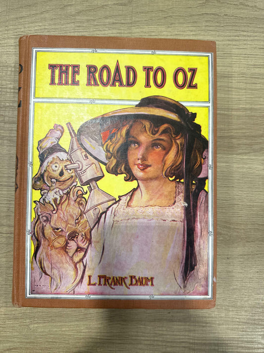 1909 L Frank Baum - The Road to Oz - Hardcover Novel Book #46935Y - Acceptable