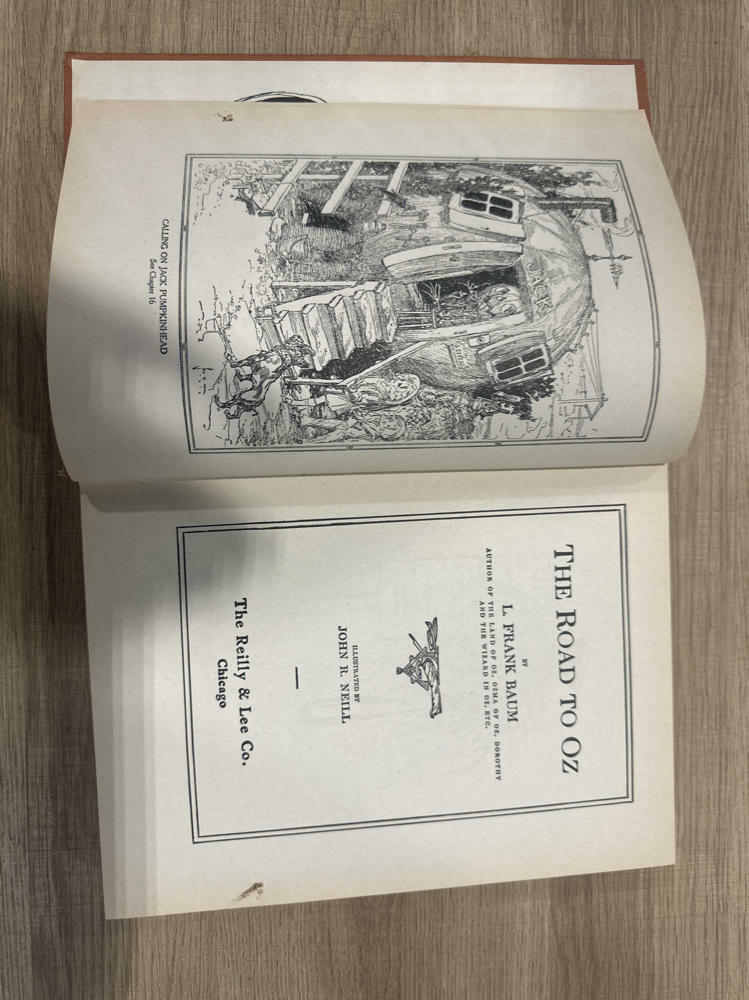 1909 L Frank Baum - The Road to Oz - Hardcover Novel Book #46935Y - Acceptable