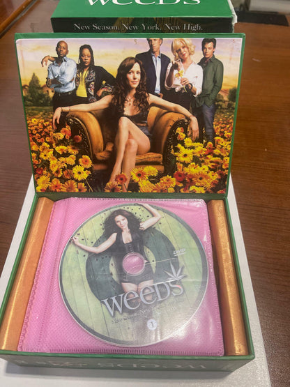 WEEDS Complete 8 Seasons Box Set